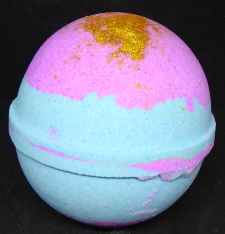 Bubblegum bath bomb - sphere